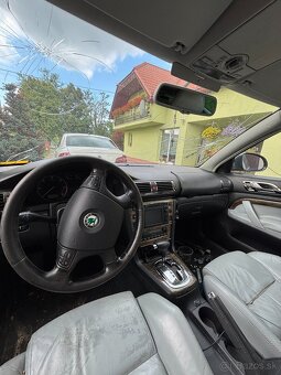 Škoda Superb 2.5l v6 Laurin Klement - 7