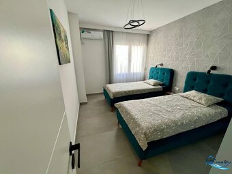 Sarandë - zariadený apartmán, výhľad na more, garážové státi - 7