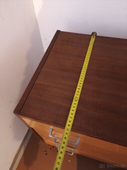 Komoda - 7