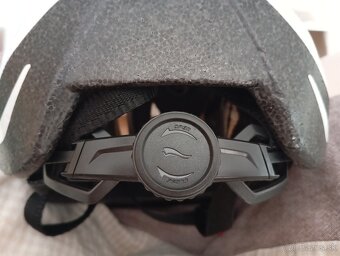 Dievčenská prilba - 7