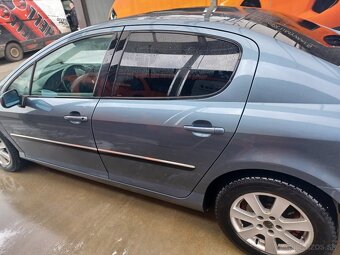 Peugeot 407 - 7