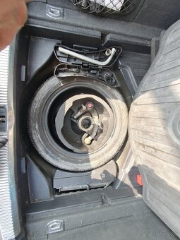 Rozpredám Seat Exeo ST 2.0tdi 105kw - 7