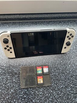 PREDÁM NINTENDO SWITCH OLED •TOP STAV• - 7