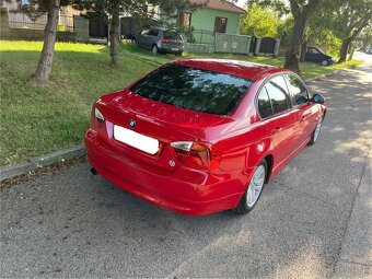 Predám BMW E90 318d 90kw r.v2008 - 7