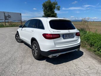 Mercedes-Benz GLC 220 d 4MATIC - 7