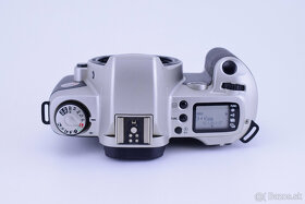 Canon New EOS Kiss + Canon EF 35-135mm f4 - 7