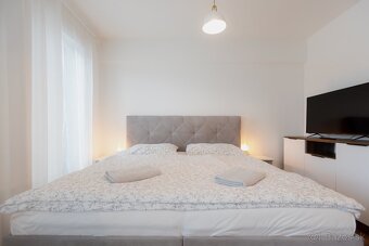 Slnečný investičný apartmán s terasou v projekte Bešeň - 7