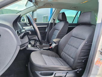 Škoda Octavia Combi 2.0TDI Elegance 2011 - 7
