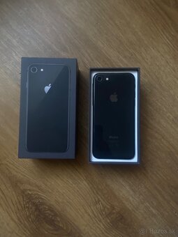 Iphone 8 - 7
