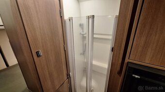 Komfortný karavan Dreamer Campervan XL – automat, 4 miesta, - 7