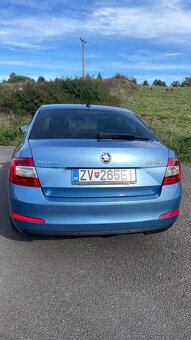 Octavia 1.6 TDI JOY DSG - 7