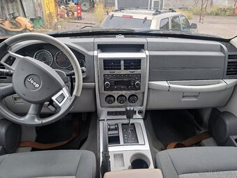 Jeep CHEROKEE  KK 2.8 crd130kw - 7