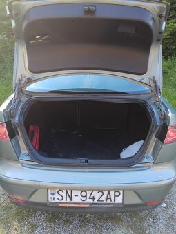 Seat cordoba1.2.47kw rok 2003 - 7