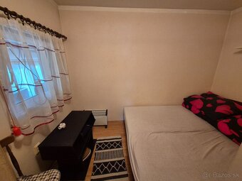 Predaj podkrovnej rekreačnej chaty s vínnou pivnicou v Chotí - 7