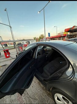MERCEDES-BENZ E200 KOMPRESOR 120KW - 7