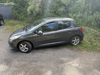 Peugeot 207 1.4 54kW benzin - 7