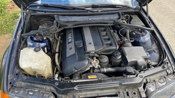 BMW E46 323 - 7