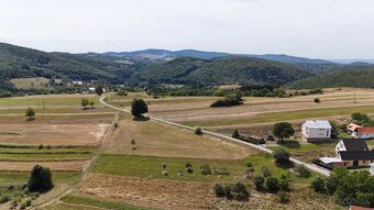 STAVEBNÝ POZEMOK 4300m² V CHATARSKEJ OBLASTI MALA LEHOTA - 7
