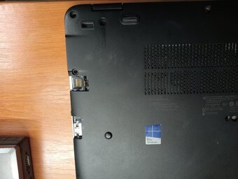 predám notebook HP ELITEBOOK 850 G3 , WINDOWS 10 - 7