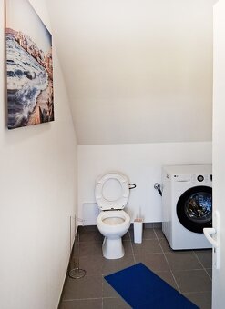 Na prenájom nový, 2-izbový apartmán na Južnej tr. - 7