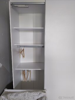 Skriňa šatníková - 7