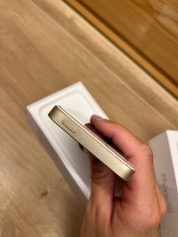 iPhone SE - 7