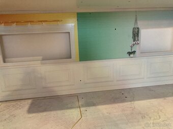 Rainbow High domček kolej - 7