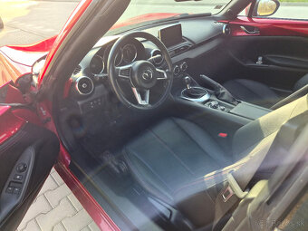 Mazda MX-5 RF - 7