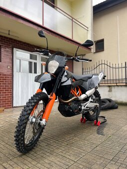 KTM 690 ENDURO R - 7