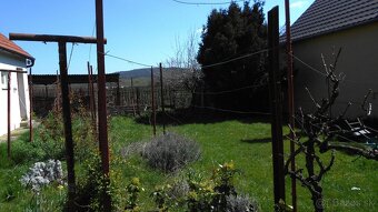 3 izb. RD, pozemok 2 160 m2 v Drahovciach - 7