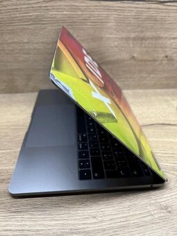 Apple MacBook Pro 2017 13"- Core i5 2,3GHz, 128GB SSD, 8GB - 7