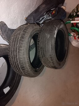 Gumy 215/60 r17 - 7