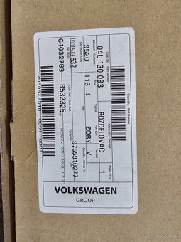 ROZDELOVAČ PALIVA 2.0 TDI 04L130093. - 7