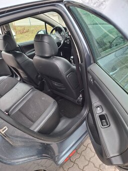 Peugeot 207 1,6 GTi - 7