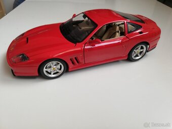 1:18 FERRARI 550 Maranello 1996 Bburago - 7