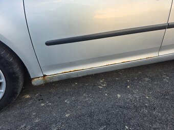 Volkswagen GOLF 5 1.6benzin klima 6kvalt - 7