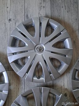 Kryty kolies, puklice TOYOTA R16 - 7