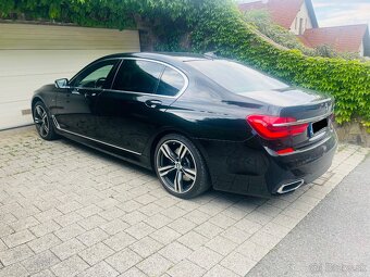 BMW 750Li xDrive - 7