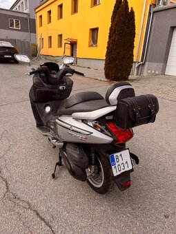 2010 SYM GTS 250 EVO , naj. 15000 km, servisní historie - 7