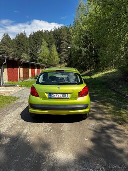 PEUGEOT 207 - 7