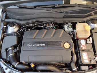 Predám Opel Astra h 1.9 cdti - 7
