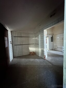 Na predaj tehlová budova na podnikanie v Gelnici - 7