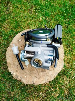 NOVÝ KARBURÁTOR NA SKÚTER GY6 125-150ccm - 7