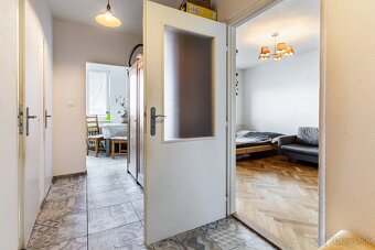 Predám 1 IZBOVÝ BYT, 42m2, LOGGIA, KOŠICE, STARÉ MESTO - 7
