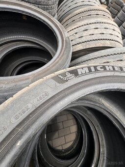 315/30 R21 275/35 R21 Michelin - 7