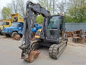 MECALAC 10 MCR - 7