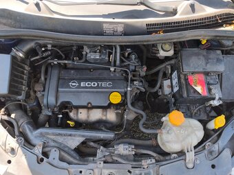 Opel Corsa 1.2 16V Enjoy - 7