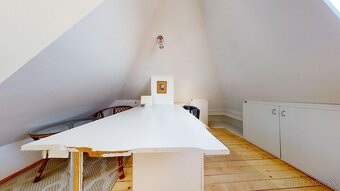 3 izb. PODKROVNÝ BYT PRI HRADE - Tvarožkova ul.- Staré Mesto - 7