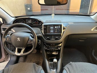 Predám Peugeot 208 automat - 7