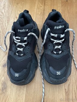Balenciaga triple S velkost 36 sedia na 37 original - 7
